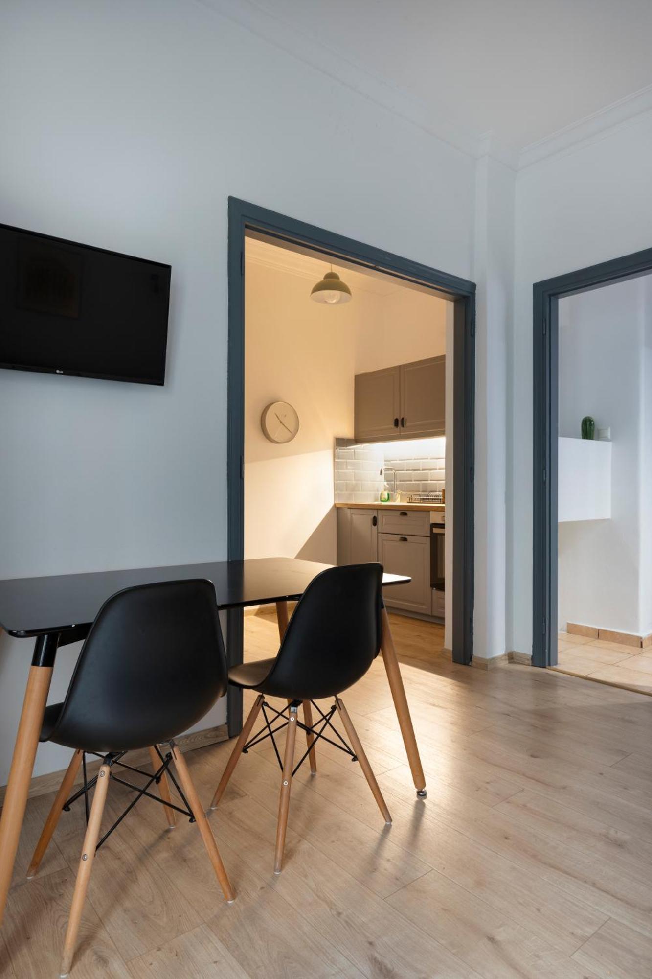 Olympic Hadrian View Apartment! 雅典 外观 照片